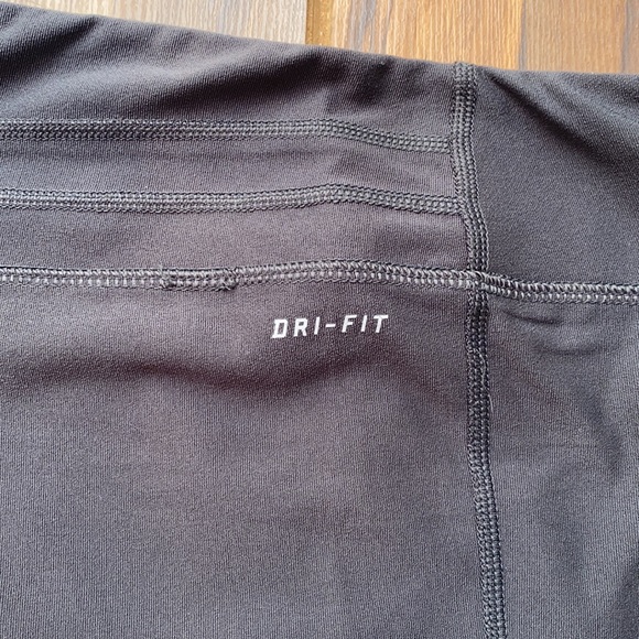 Nike dri-fit cropped gray leggings capri - Picture 3 of 6